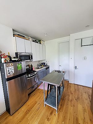2nd image of 26 Canal St APT 4