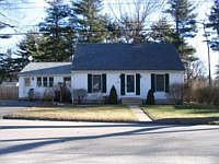 1st image of 30 Meredith Dr