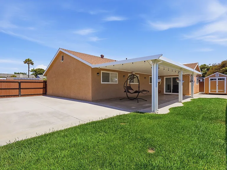 754 Guava Ave — Photo 31
