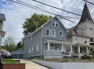 173 Clove Rd, Staten Island, NY 10310