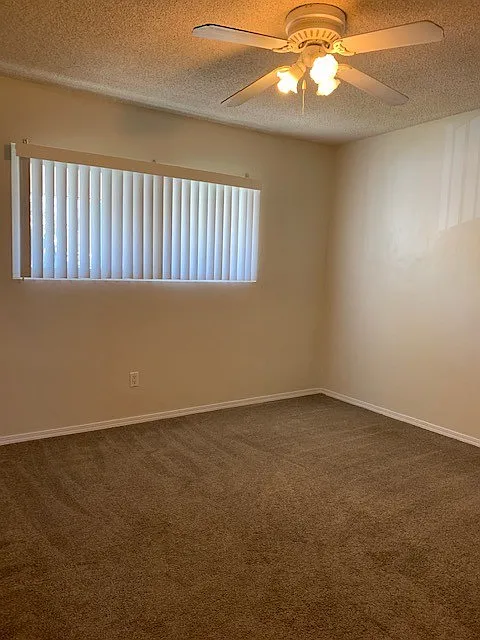 Great location in El Cajon — Photo 3