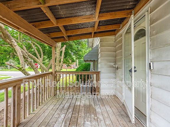 4th image of 2028 W Galbraith Rd