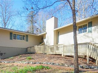 5628 Sweetbriar Rd, Pfafftown, NC 27040