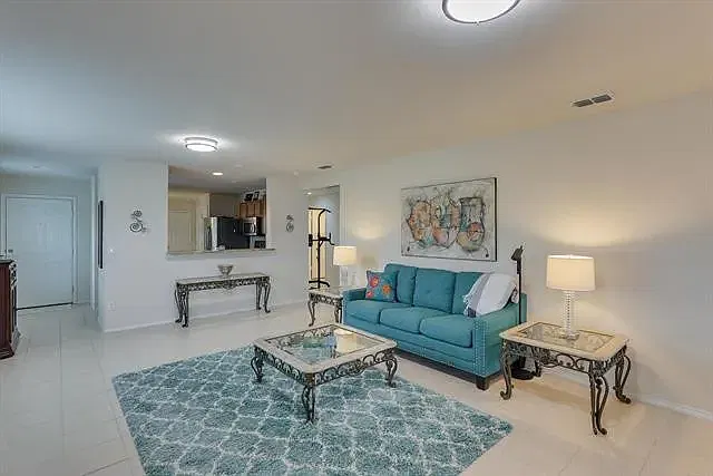 3010 Lazy Rock Ln — Photo 3