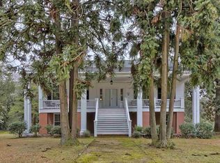 1811 Lyttleton St, Camden, SC 29020