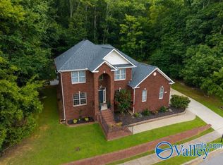 7115 Pale Dawn Pl SE, Owens Cross Roads, AL 35763