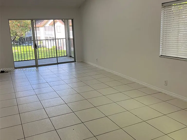 9203 SW 138th Pl #9203 — Photo 18