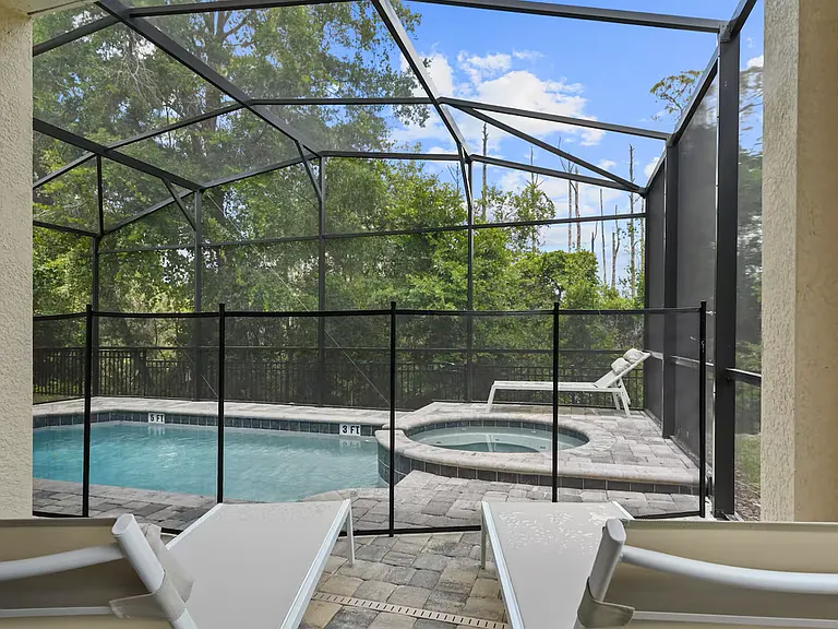 8927 Coconut Breeze Dr — Photo 51