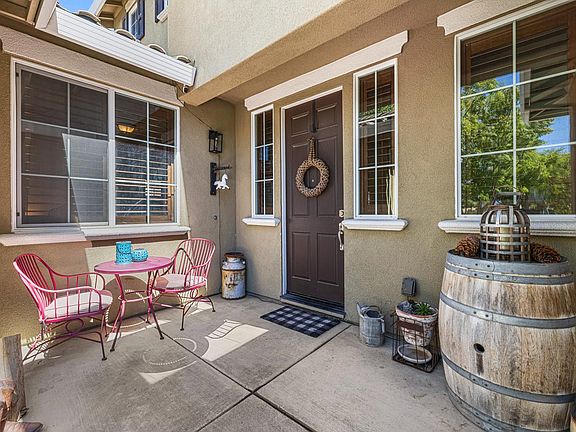 4th image of 2167 Saddlebrook Way