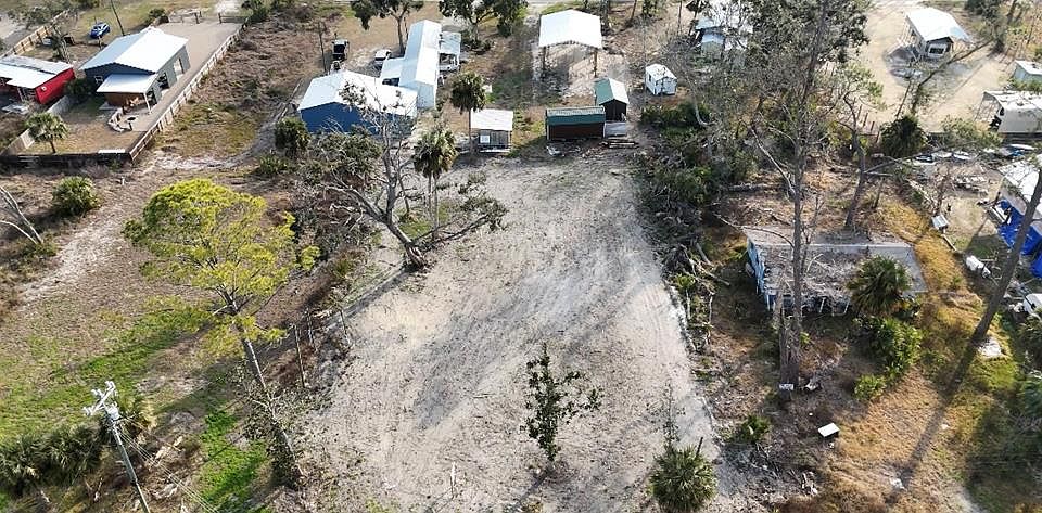 1st image of  2nd St