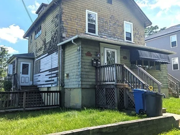 6 Della St, Milford, MA 01757