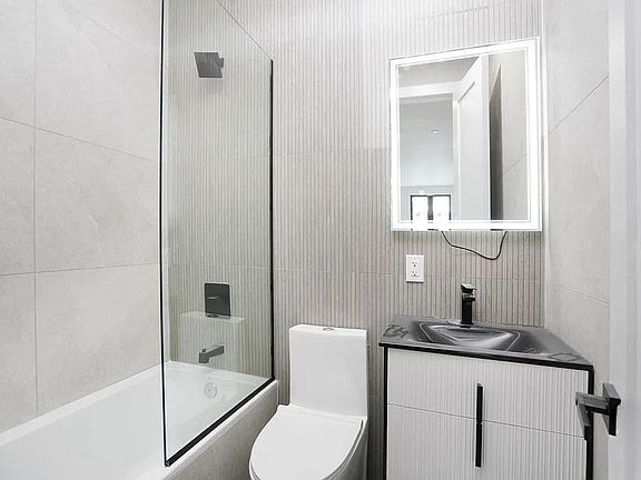 5th image of 141 Meserole St #4D