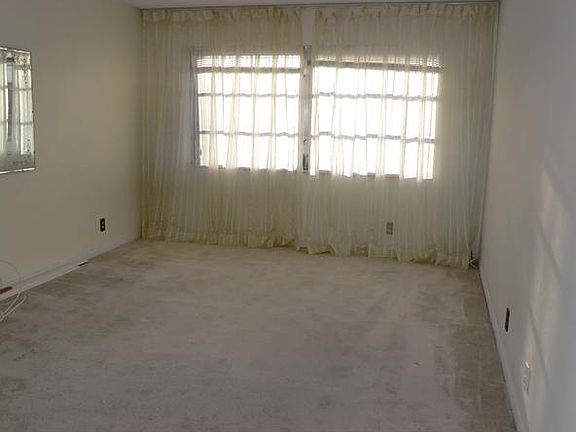 5th image of 4330 NW 16th St APT 206