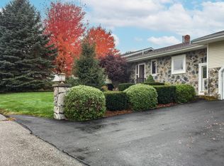 4 Revere St, Lewiston, ME 04240