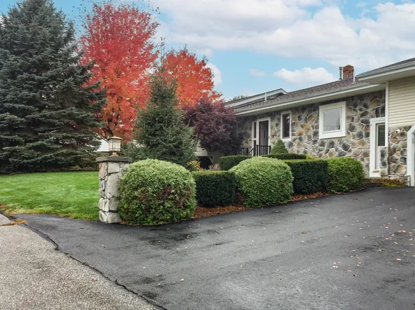 4 Revere Street, Lewiston, ME 04240