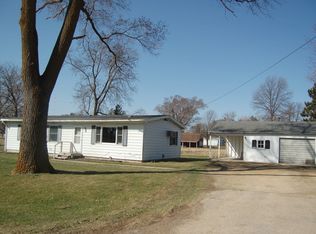 2150 N Everett St, Mount Morris, IL