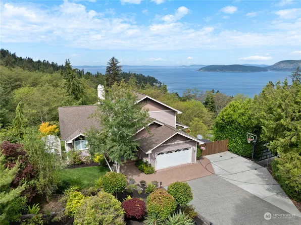 14020 Madrona Drive, Anacortes, WA 98221