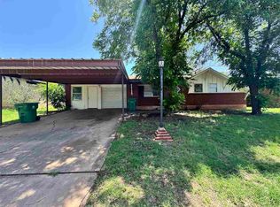 109 Wood Cir, Iowa Park, TX 76367