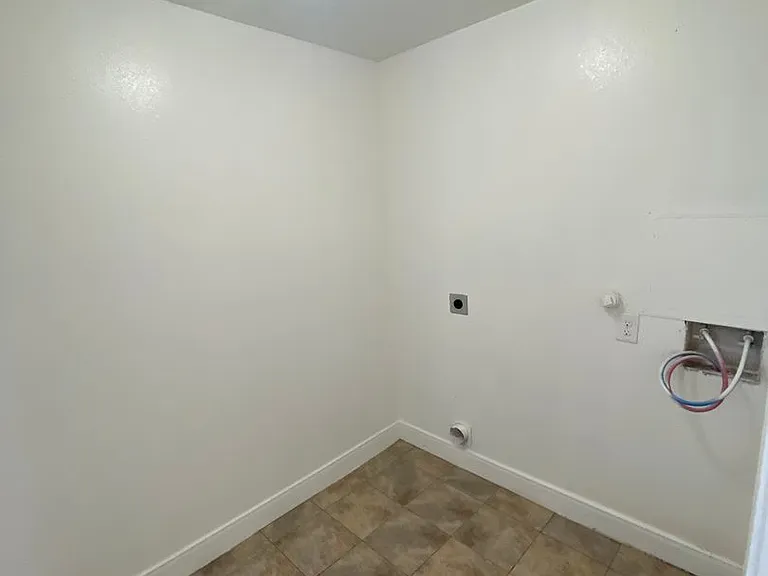 105 Homonu Ct — Photo 14
