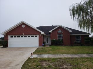 7113 Kelliwood Dr, Port Arthur, TX 77642