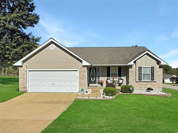 1 Monterey Ct, Union, MO 63084
