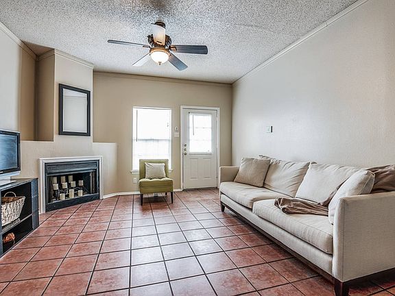 2nd image of 12236 Apricot Dr