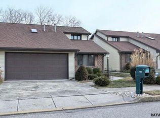 1125 Roosevelt Ct, Hanover, PA 17331