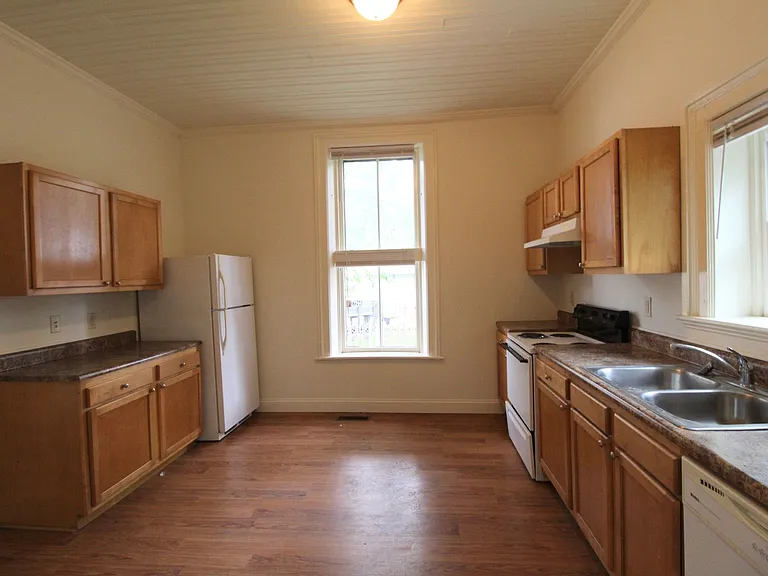 330 N High St #101 — Photo 17