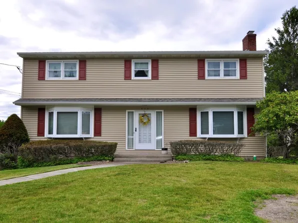 6 Dorothy Rd, Apalachin, NY 13732
