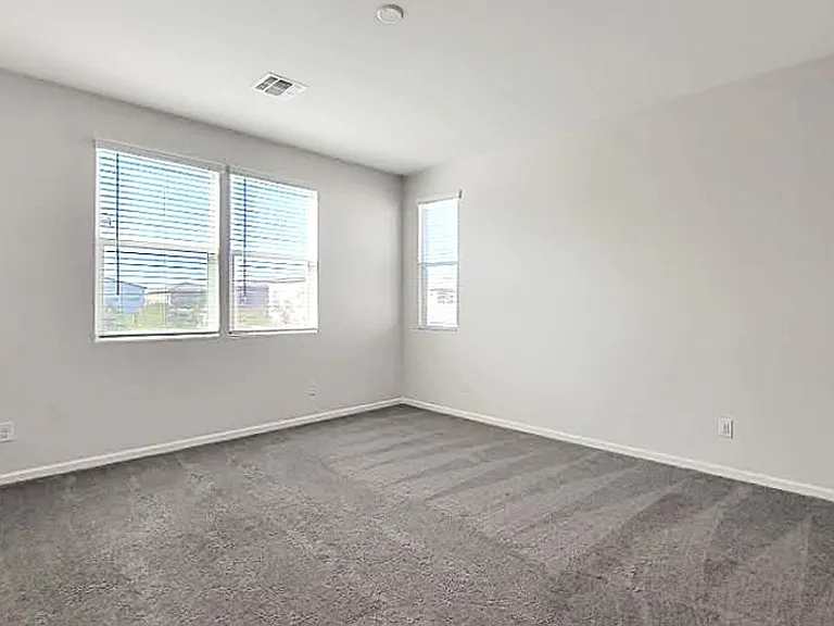 15733 W Polk St — Photo 22