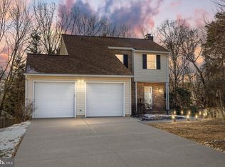 1917 Pometacom Dr, Hanover, MD 21076