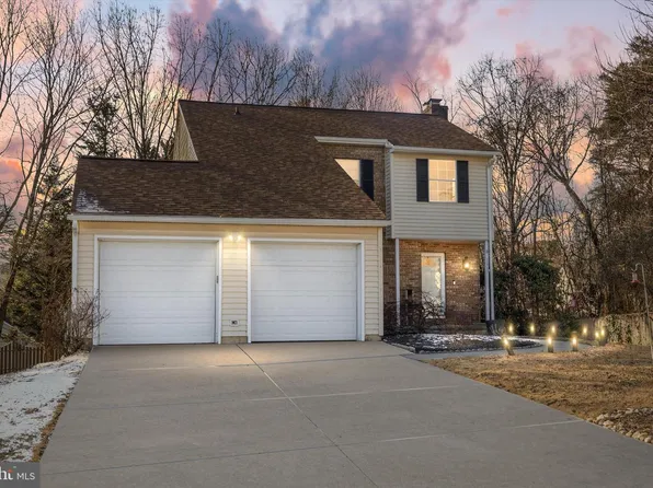 1917 Pometacom Dr, Hanover, MD 21076