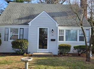 92 Flagler St, Newington, CT 06111