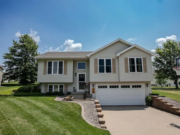 1105 Georgene Street, Dodgeville, WI 53533