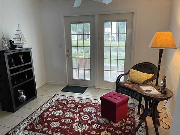 3rd image of 2467 Kingfisher Ln #H-102