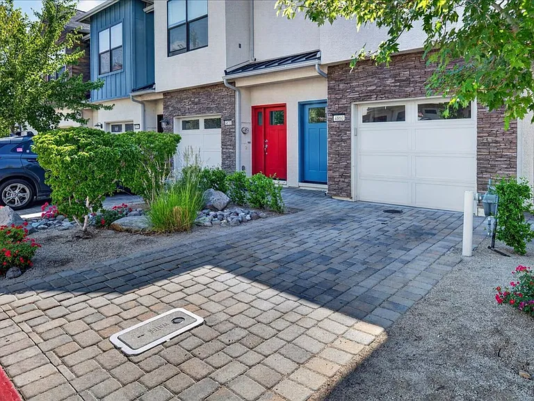 4860 Ciarra Kennedy Ln — Photo 4