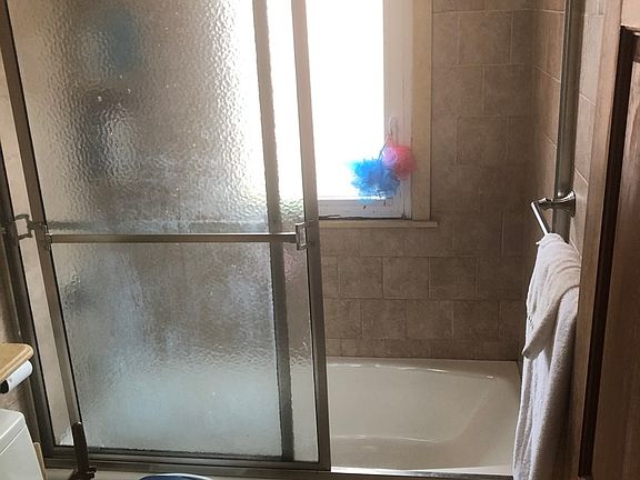 2nd image of 2241 E 71st St #2