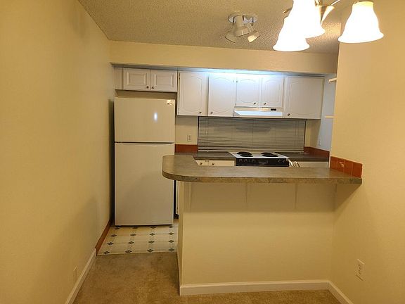 4th image of 12626 SE 42nd St APT A2