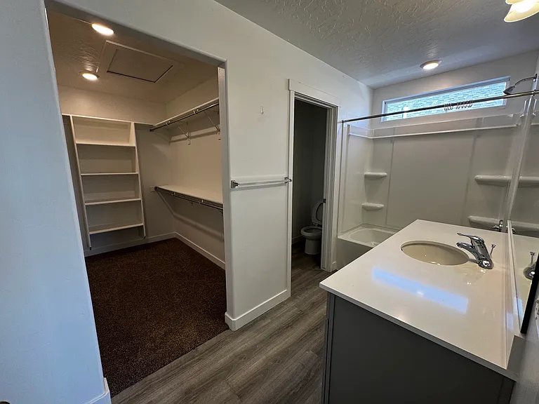 3891 W Cold Pond Ave — Photo 6