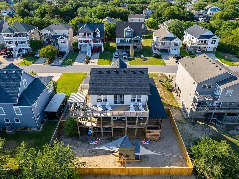 511 W Archdale St #BB — Photo 8