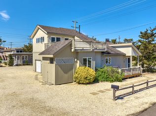2 E Seashell Ln, Long Beach Township, NJ 08008