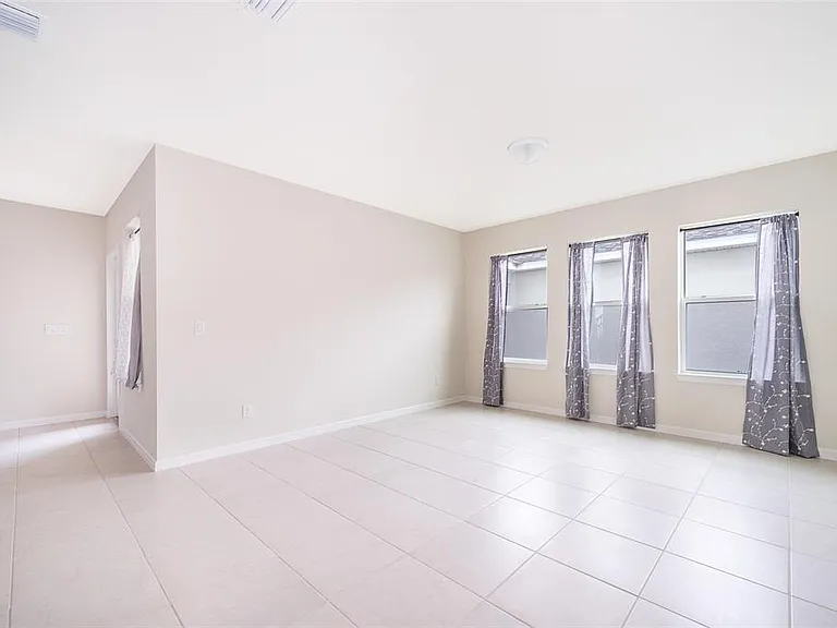 1941 Summer Serenity Dr — Photo 12