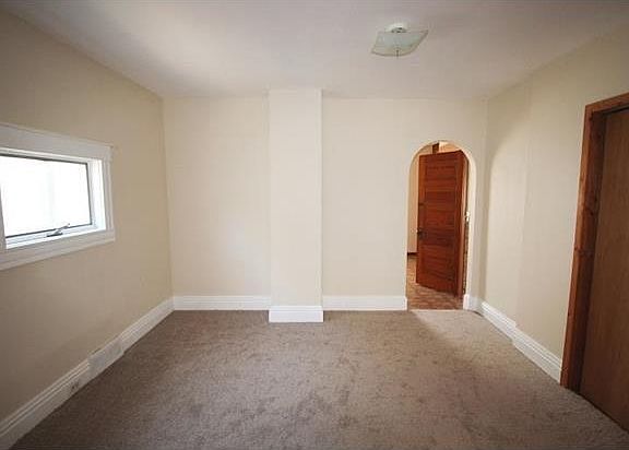 4th image of 192 Newfield St