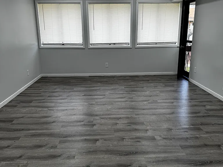B14 Avon Dr #B14 — Photo 6