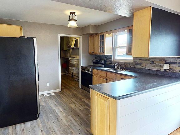 5th image of 111 Township Road 1097
