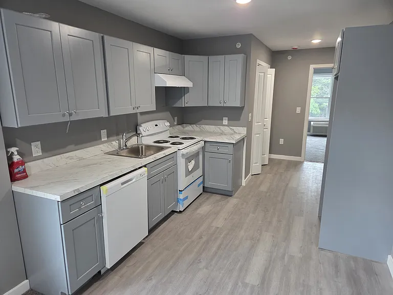 517 Chestnut St #S1 — Photo 2