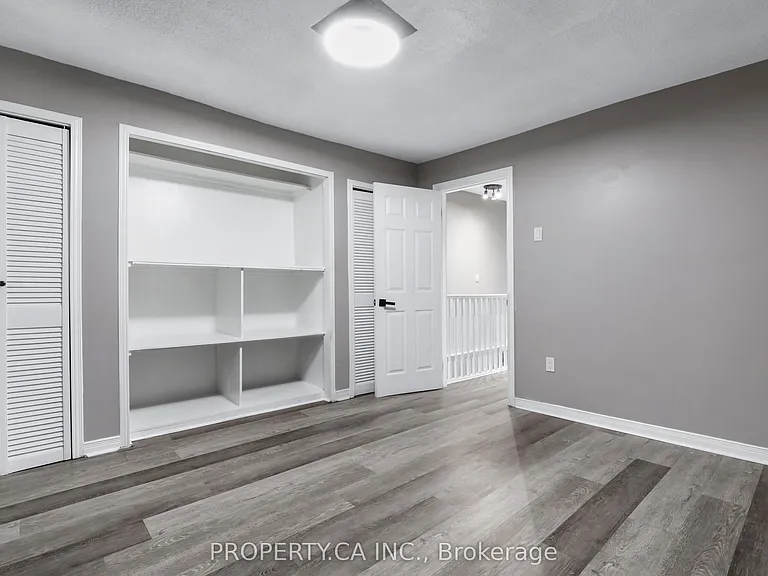 856 Weston Rd — Photo 17