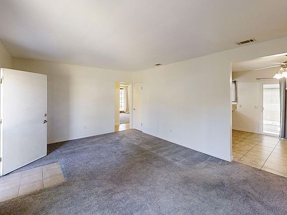 5th image of 35213 Vineyard St