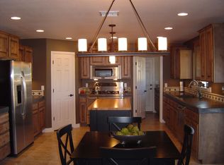 8558 S Mesquite Dr, Mohave Valley, AZ 86440