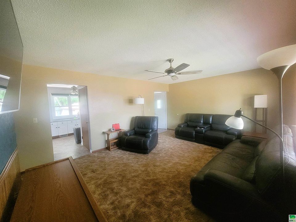 812 N Shannon Dr, Sloan, IA 51055 Zillow